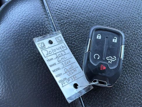 Used 2023 GMC Sierra 3500 Denali w/ Denali Ultimate Package image 34