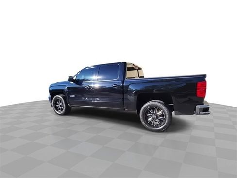 Used 2016 Chevrolet Silverado 1500 LT w/ Texas Edition image 6