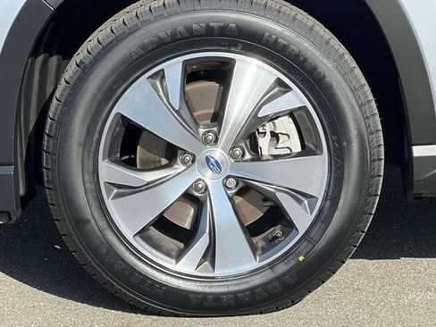 Used 2023 Subaru Ascent Premium AWD/4WD image 33