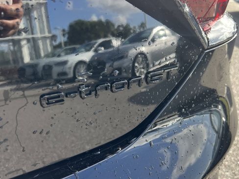 Used 2023 Audi RS e-tron GT w/ Carbon Performance Package image 12