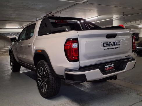 New 2026 GMC Canyon AT4 w/ Nightfall Edition AWD/4WD image 10