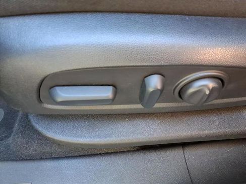 Certified 2022 GMC Terrain SLE w/ Driver Convenience Package image 21