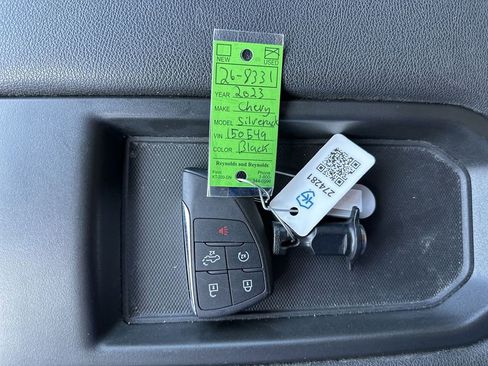 Used 2023 Chevrolet Silverado 1500 LT image 22