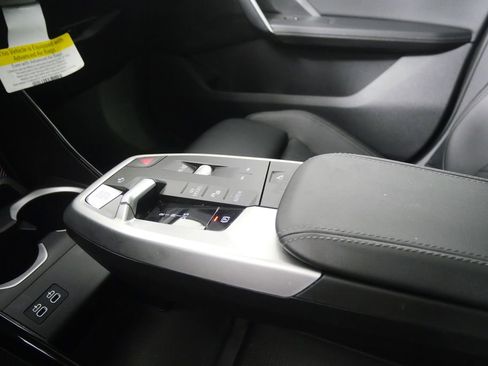 Certified 2025 BMW X2 xDrive28i w/ Premium Package image 20