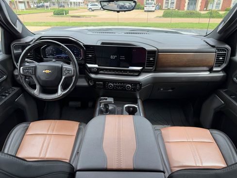 Used 2024 Chevrolet Silverado 1500 High Country AWD/4WD image 22