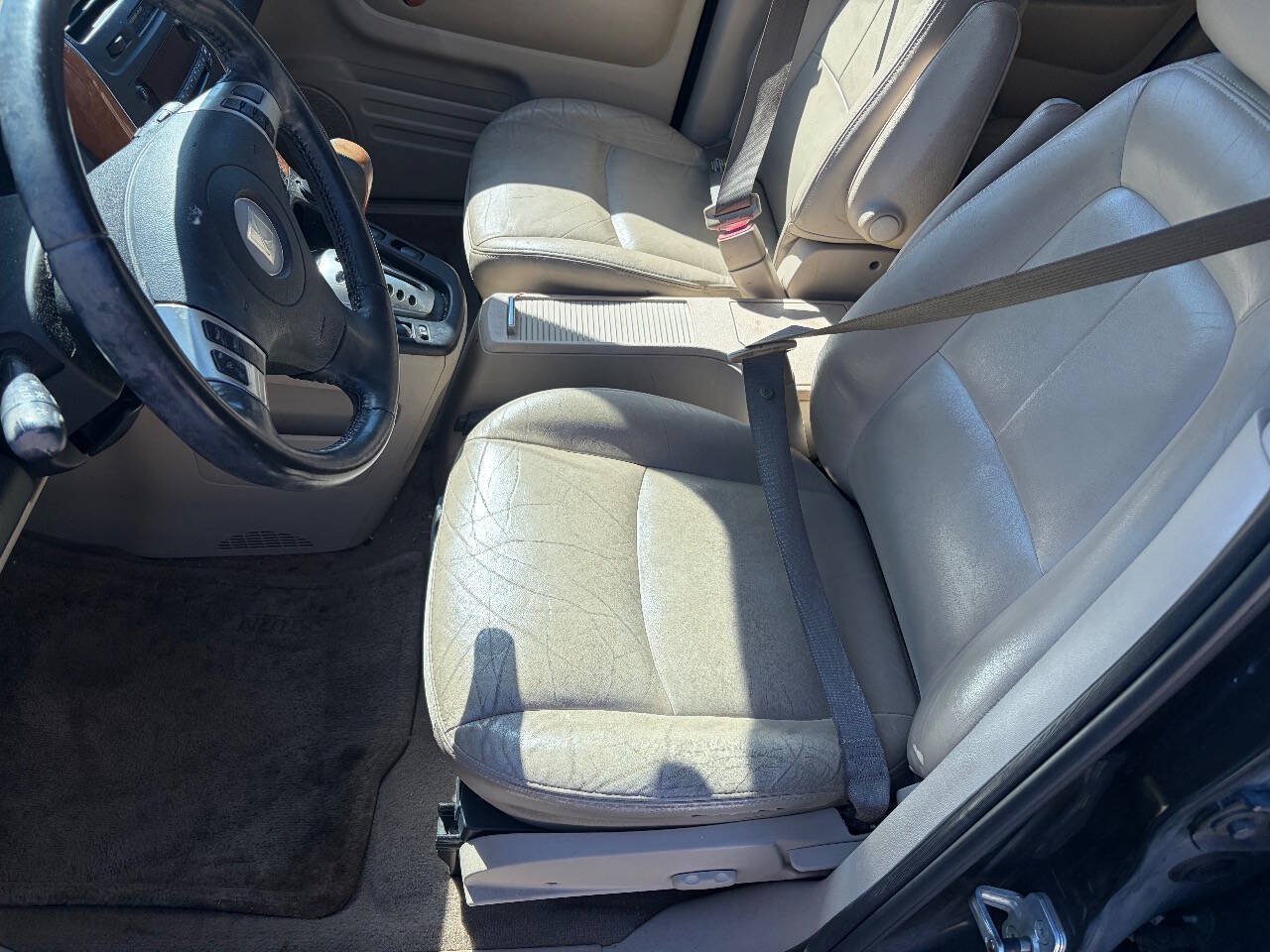 Used 2006 Saturn Vue 2WD V6 w/ Leather Appointments Pkg image 9