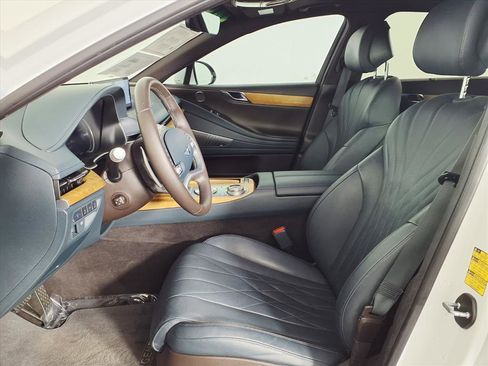 Certified 2021 Genesis G80 3.5T image 17