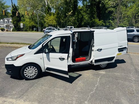 Used 2020 Ford Transit Connect XL image 21