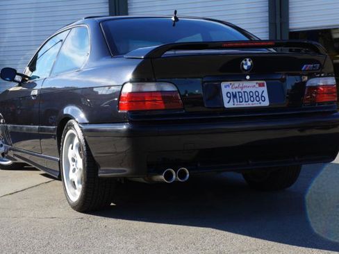 Used 1995 BMW M3 Coupe image 25