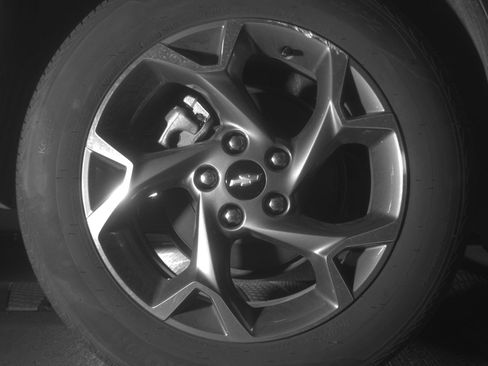 Used 2025 Chevrolet Trax LT w/ LT Convenience Package image 15