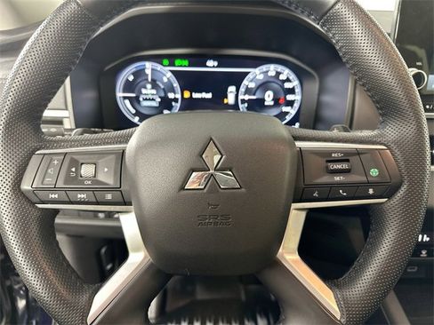 Used 2023 Mitsubishi Outlander SEL image 20