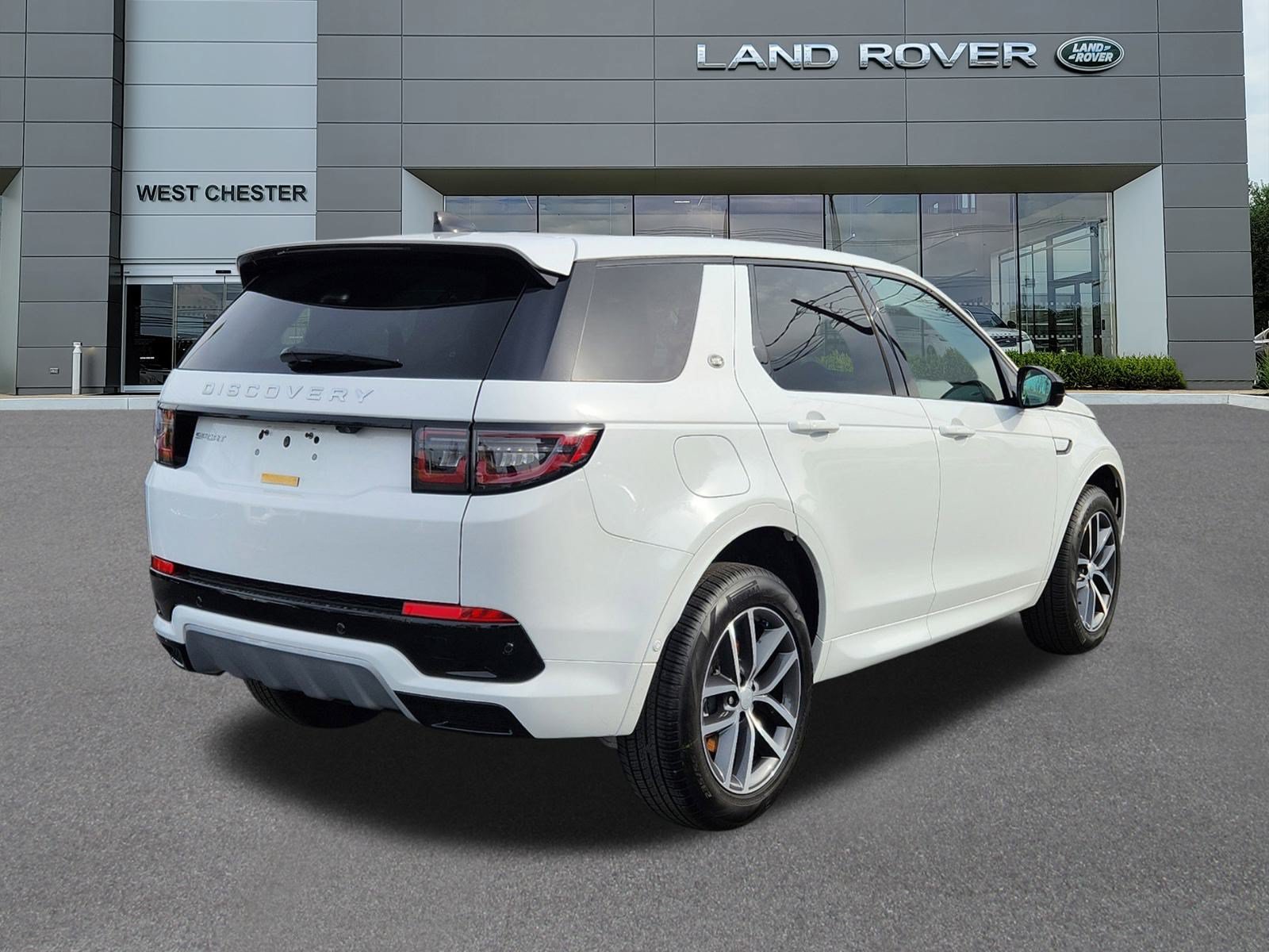 Certified 2024 Land Rover Discovery Sport S AWD/4WD image 4