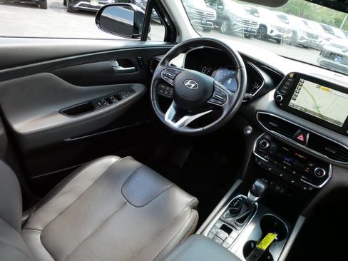 Used 2019 Hyundai Santa Fe AWD image 9