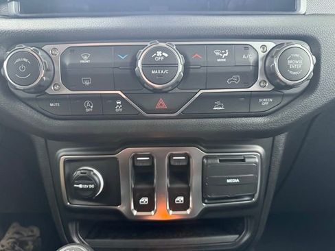 New 2026 Jeep Wrangler Sport S image 27