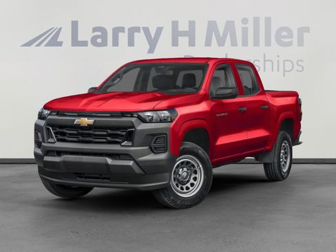 Used 2024 Chevrolet Colorado Trail Boss w/ Advanced Trailering Package image 1