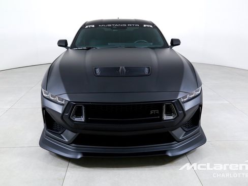 Used 2025 Ford Mustang GT Premium w/ GT Performance Package RWD image 4