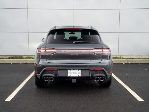 New 2026 Porsche Macan image 7