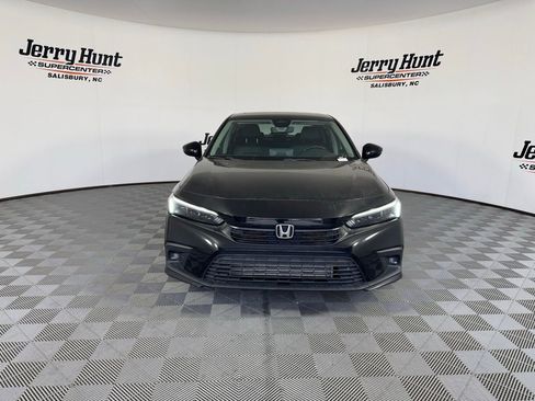 Used 2024 Honda Civic Touring image 7