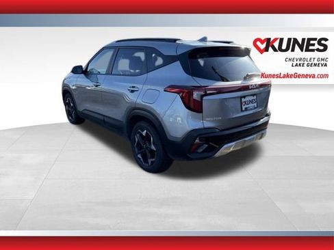 Used 2025 Kia Seltos S image 7