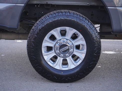 Used 2020 Ford F250 XL w/ STX Appearance Package image 12