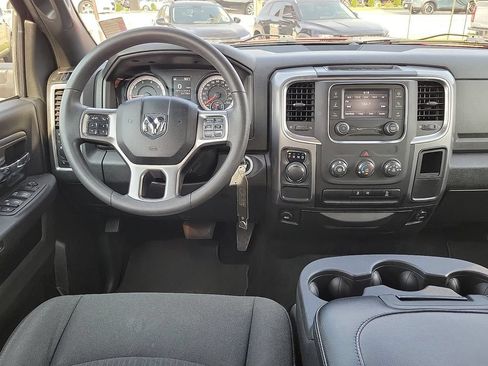 Used 2024 RAM 1500 Warlock RWD image 11