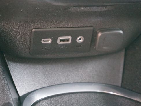 Used 2019 Chevrolet Malibu LT FWD image 19
