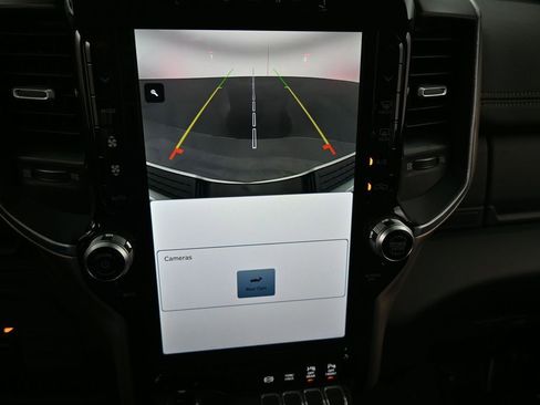 Used 2024 RAM 2500 Laramie image 20