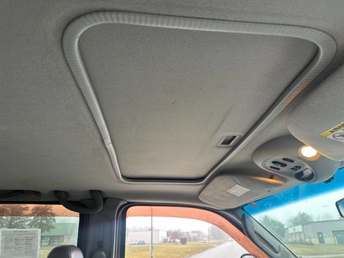 Used 2003 Ford F350 Lariat image 13