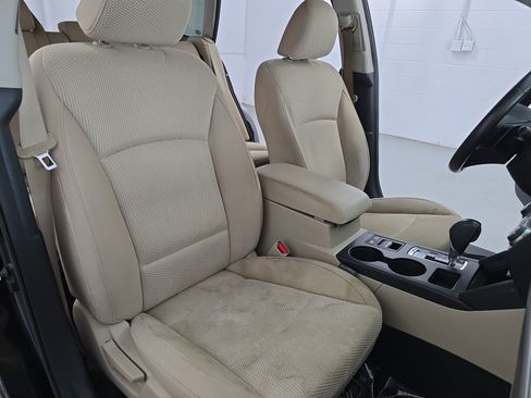 Used 2015 Subaru Outback 2.5i Premium AWD/4WD image 10