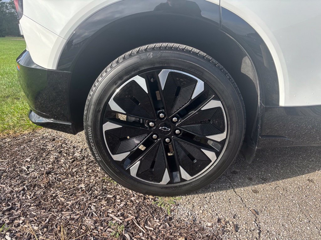 Used 2024 Chevrolet Blazer EV RS AWD/4WD image 18