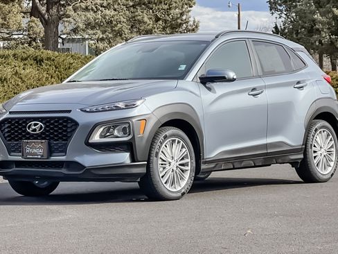 Used 2021 Hyundai Kona SEL w/ Cargo Package image 9