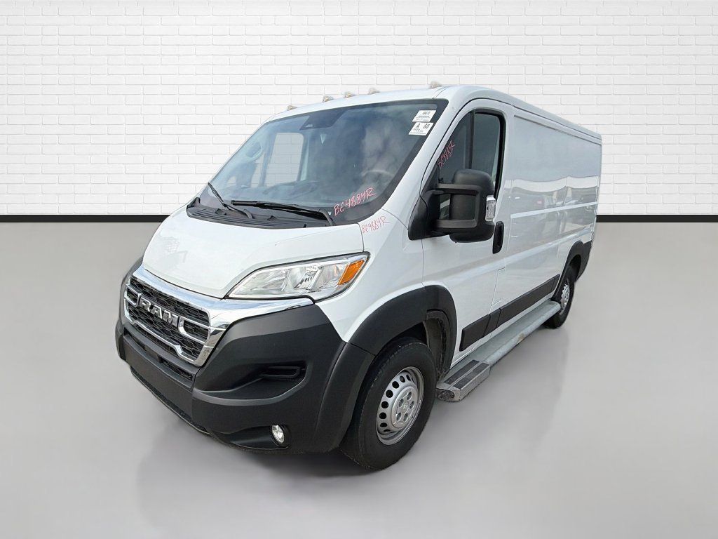 Used 2025 RAM ProMaster 2500 w/ U-Haul Equipment Group FWD image 5
