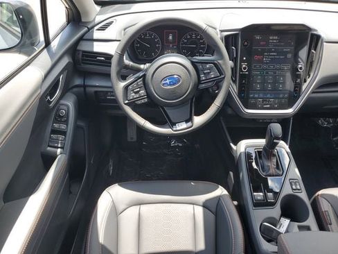 Used 2025 Subaru Crosstrek 2.5i Limited w/ Popular Package #4A image 17