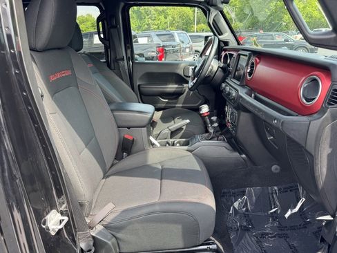 Used 2021 Jeep Wrangler Unlimited Rubicon image 24