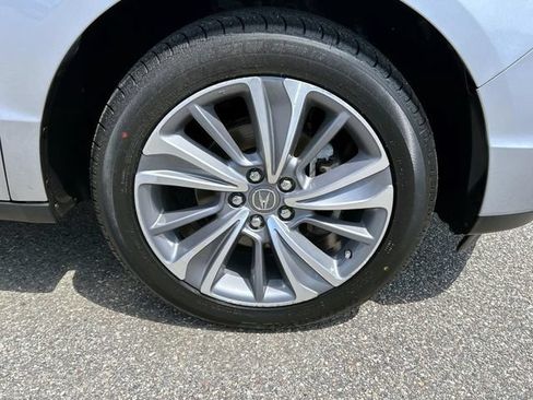 Used 2018 Acura MDX SH-AWD w/ Technology Package image 9