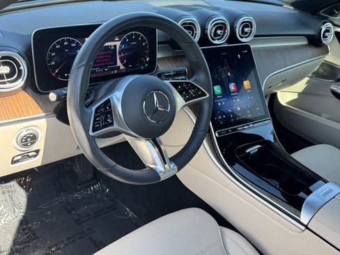 Used 2025 Mercedes-Benz C 300 Sedan image 17