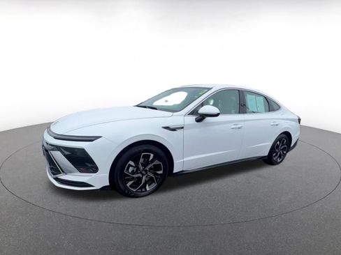 Used 2025 Hyundai Sonata SEL FWD image 8