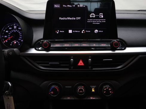 Used 2023 Kia Forte LXS w/ LXS Technology Package FWD image 23