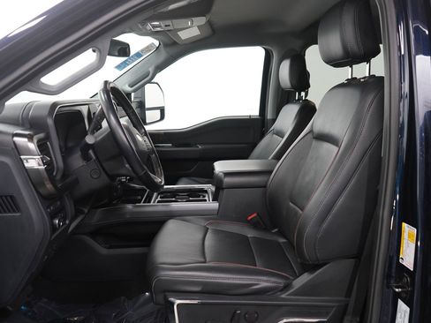 Used 2023 Ford F250 Lariat image 17