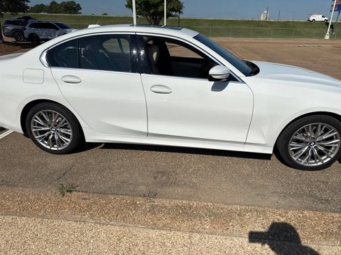 Certified 2023 BMW 330i Sedan w/ Driving Assistance Package RWD image 4
