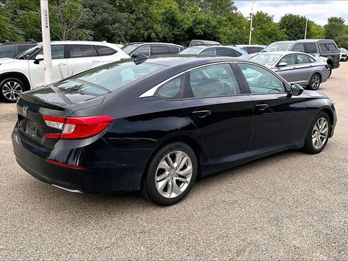 Used 2019 Honda Accord LX image 6
