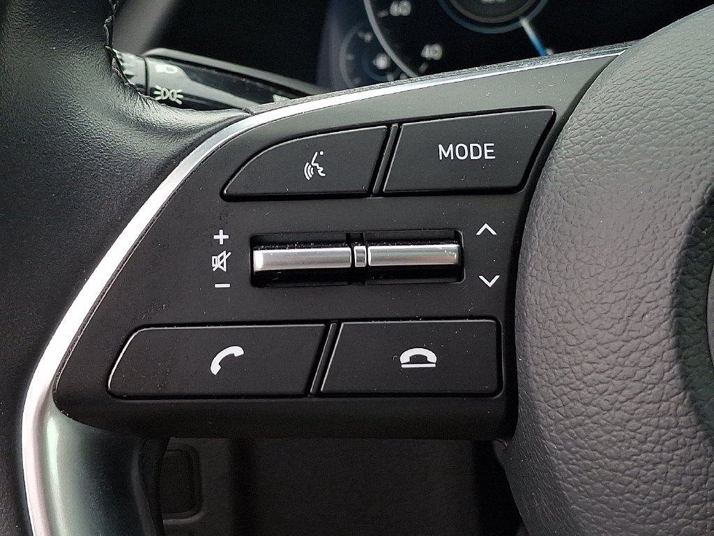 Used 2023 Hyundai Sonata SEL w/ Convenience Package FWD image 17