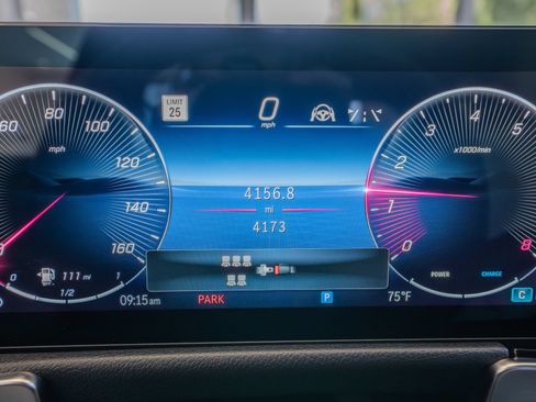 Certified 2026 Mercedes-Benz GLB 250 4MATIC image 10