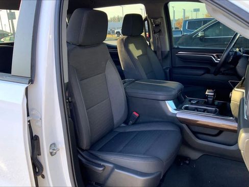 Used 2023 Chevrolet Silverado 1500 RST image 8