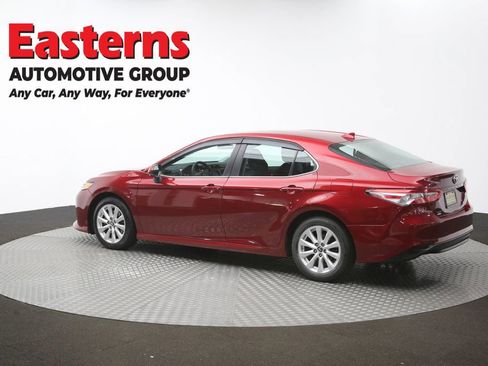 Used 2019 Toyota Camry LE FWD image 60