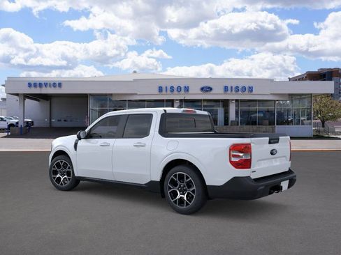 New 2026 Ford Maverick Lariat image 4