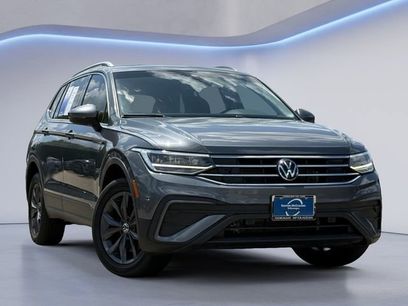 Used 2022 Volkswagen Tiguan SE