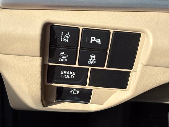 Used 2021 Acura RDX w/ Technology Package AWD/4WD image 15