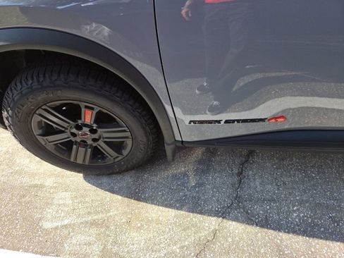 Certified 2026 Nissan Rogue SV AWD/4WD image 7