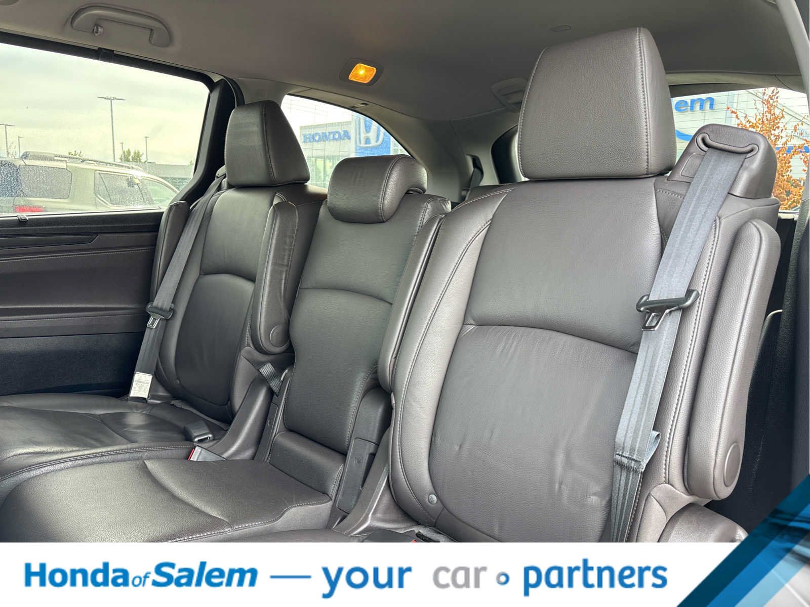Used 2018 Honda Odyssey Touring image 13